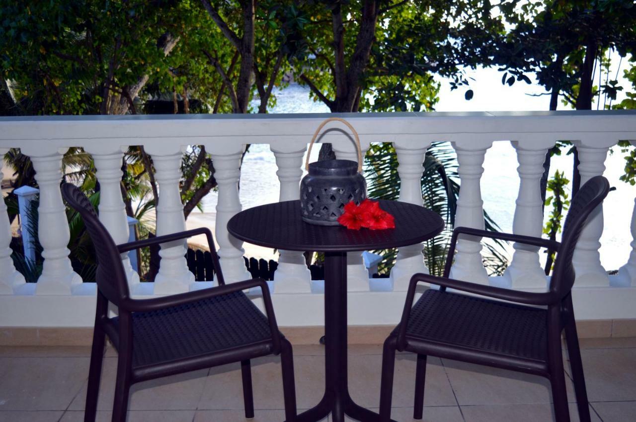 Sundown Beach Villa Glacis  Luaran gambar