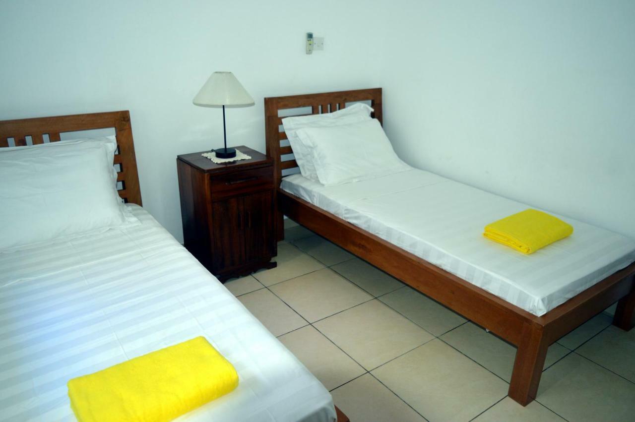 Sundown Beach Villa Glacis  Luaran gambar