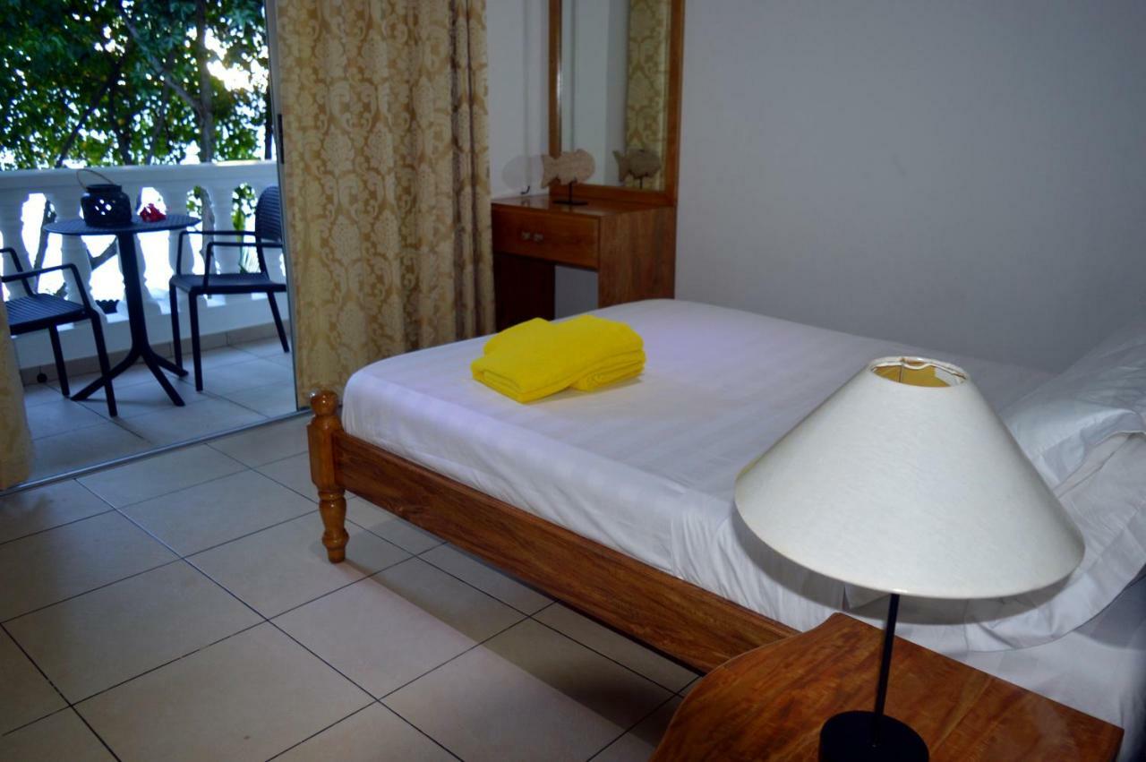 Sundown Beach Villa Glacis  Luaran gambar